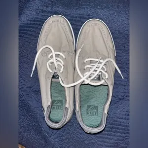 Reef Deckhand 3 Canvas gray shoes, size 10