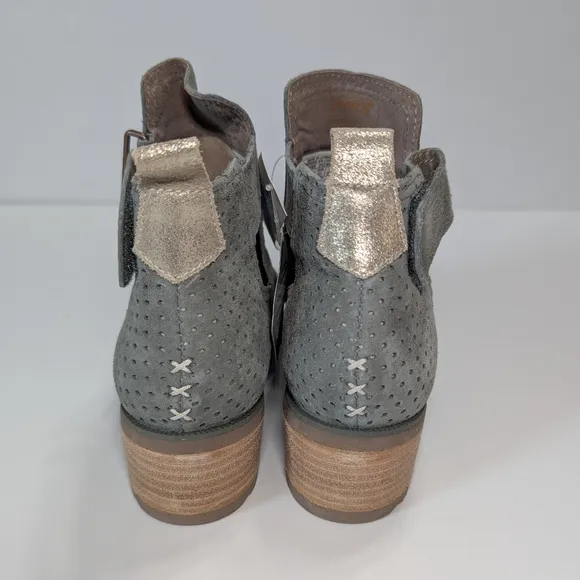 Reef Voyage Breeze Gray Suede Ankle Boots Size 6.5