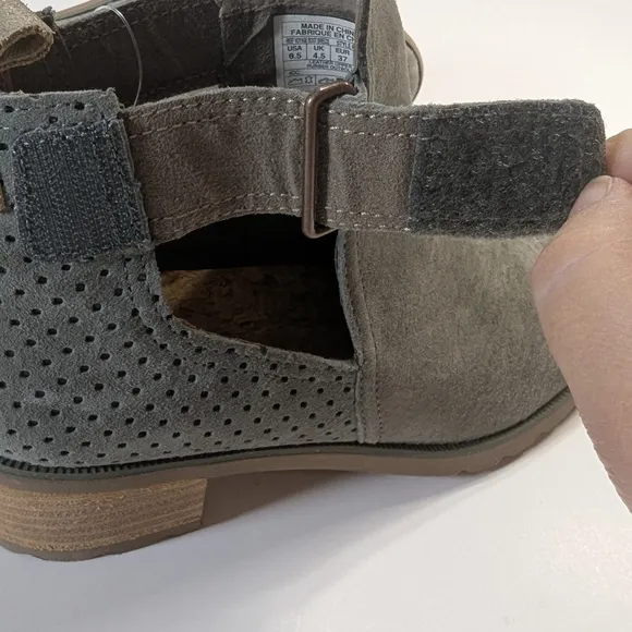 Reef Voyage Breeze Gray Suede Ankle Boots Size 6.5