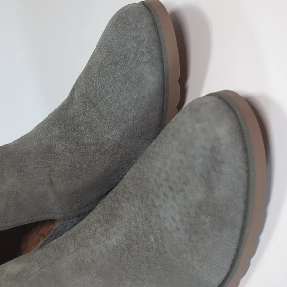 Reef Voyage Breeze Gray Suede Ankle Boots Size 6.5