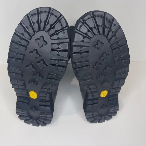 Rocky Mens 10.5 NWT Black Leather Insulated Military Combat Lace Up Vibram Boots