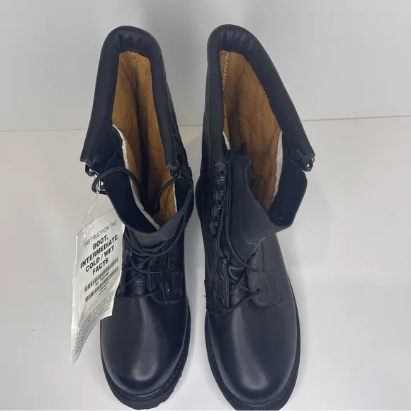 Rocky Mens 10.5 NWT Black Leather Insulated Military Combat Lace Up Vibram Boots