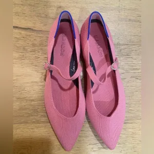 Rothy's Pink Women's pointed toe Mary Jane Shoes size 9 NWOT