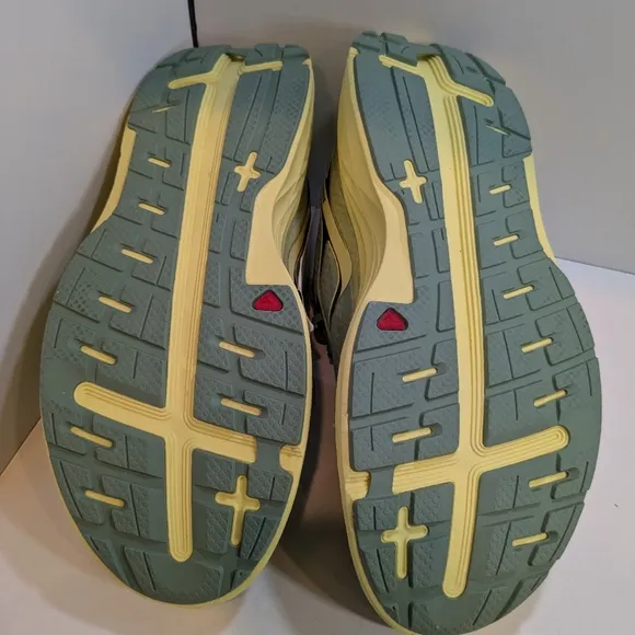 Salomon AERO GLIDE Men's Running Outdoor Shoes Size 10 Granite Green Yellow Iris