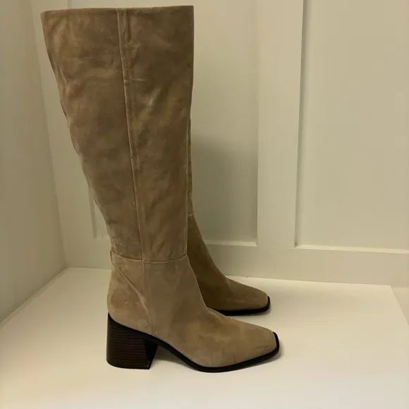 Sam Edelman Wade Stacked Heel Square Toe Knee High Boots Warm Sand Sz 9 M
