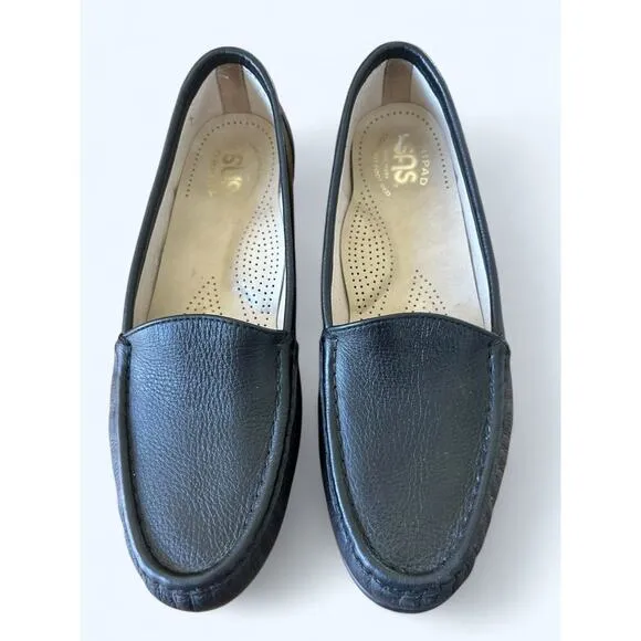 SAS Simplify Black Leather Loafer Slip Ons Moccasin Comfort Shoes size 8.5 M