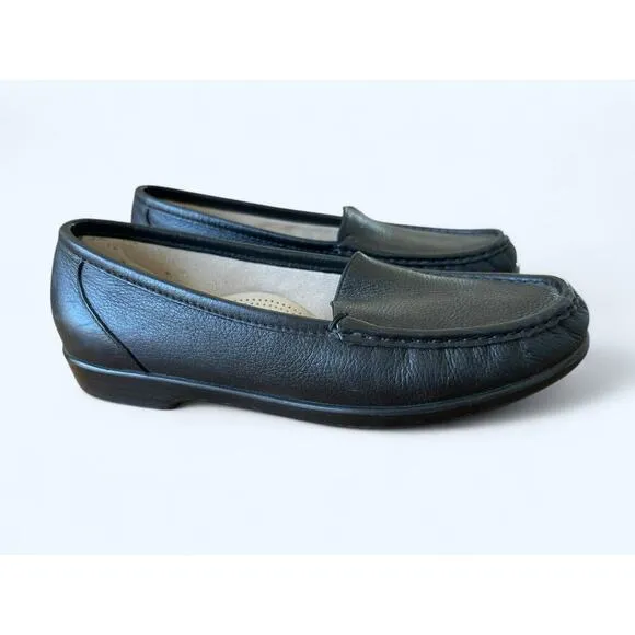 SAS Simplify Black Leather Loafer Slip Ons Moccasin Comfort Shoes size 8.5 M