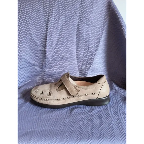 SAS Tripad Comfort USA Roamer Beige Cutouts Casual Flats Shoes Women's US 9.5W