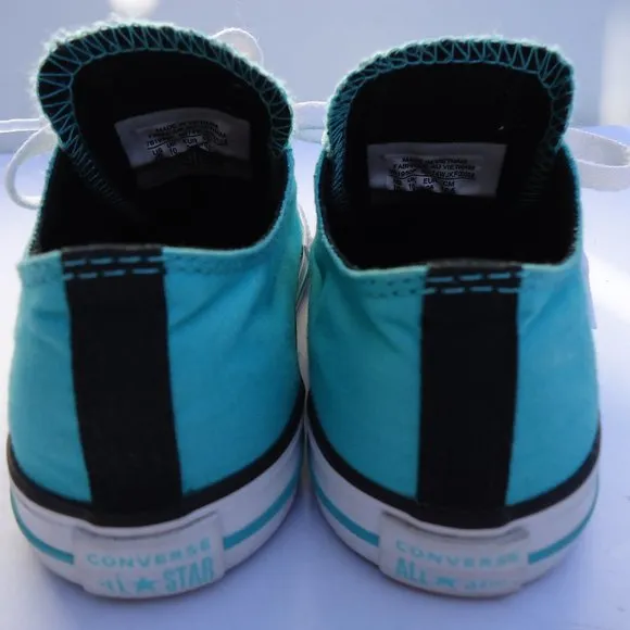 SIZE 10 Infant. Converse All Star Low Top Chucks sneakers shoes.