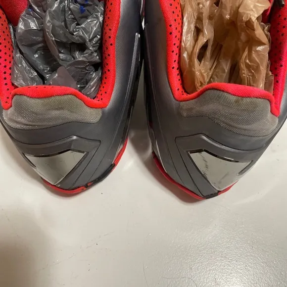 Size 13 - Nike LeBron 11 Elite team 2014