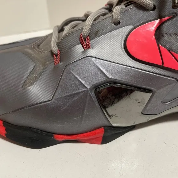 Size 13 - Nike LeBron 11 Elite team 2014