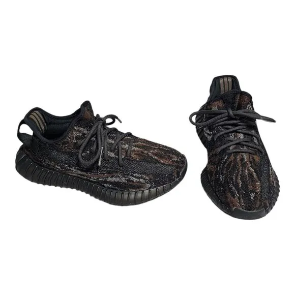 Size 5.5 - adidas Yeezy Boost 350 V2 Low MX Rock