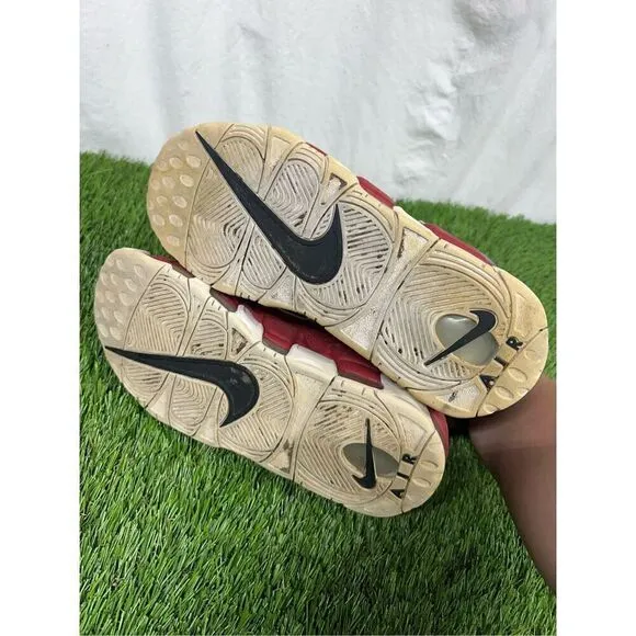 Size 10 - Nike Air More Uptempo Bulls 2017