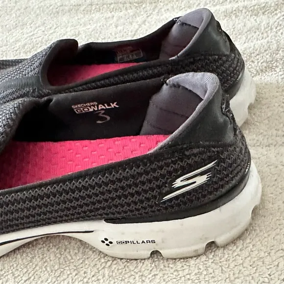 Skechers Go Walk 3 Comfort Slip-On Black Gray Size 9