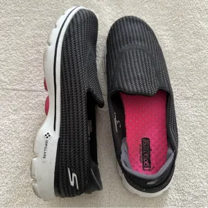 Skechers Go Walk 3 Comfort Slip-On Black Gray Size 9