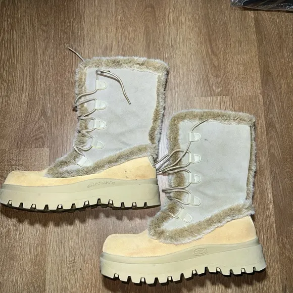 Skechers Womens Winter Boots - 10 - Brown - Leather Upper - Fax Fur - SN45708