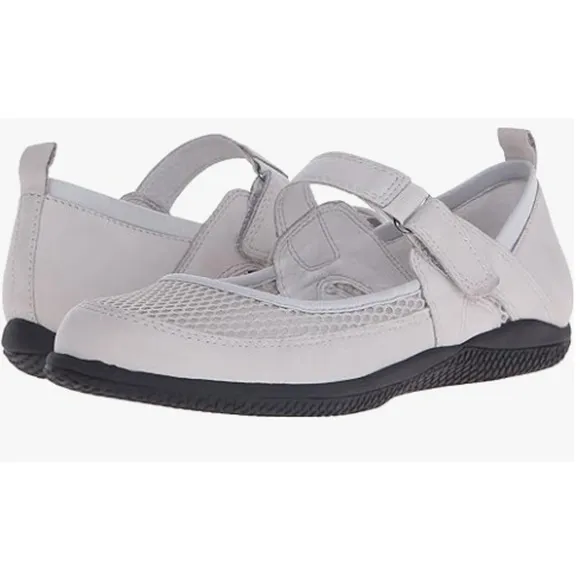 Softwalk Women's Hadley, Light Grey, 7.5 M US
