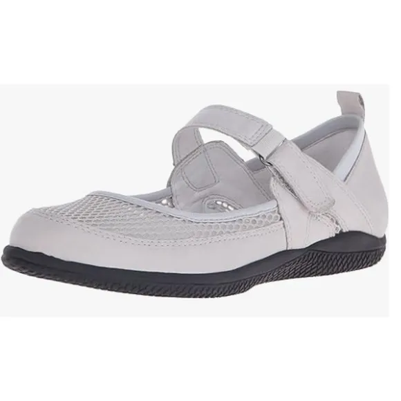 Softwalk Women's Hadley, Light Grey, 7.5 M US