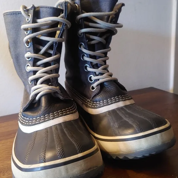 Sorel | 1964 CVS Premium Waxed Canvas Boots
