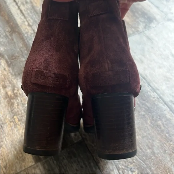 Sorel Addington Chelsea Ankle Boots Redwood Waterproof Suede Block Heel