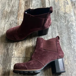 Sorel Addington Chelsea Ankle Boots Redwood Waterproof Suede Block Heel