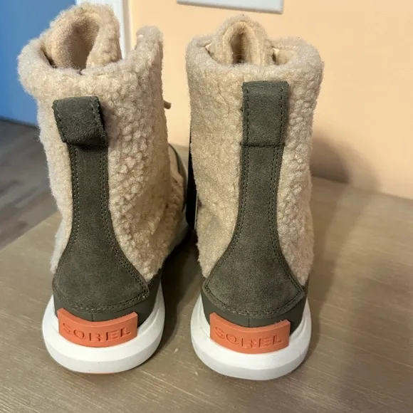 Sorel Beige and Olive Winter Boots - Kids