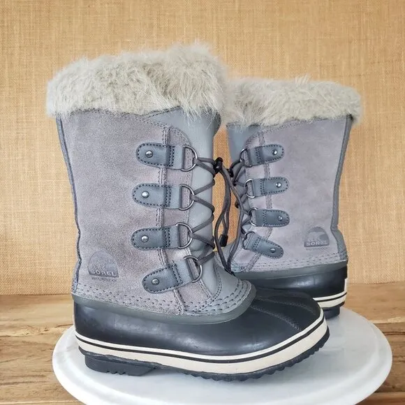 SOREL Big Kid Size 3 Joan of Arctic Waterproof Insulated Grey Winter Snow Boot