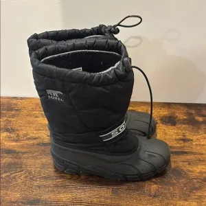 Sorel Black Insulated Snow Boots men size 7 flawed