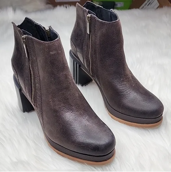 SOREL Blake Bootie Blackened Brown Double Side Zip Boots