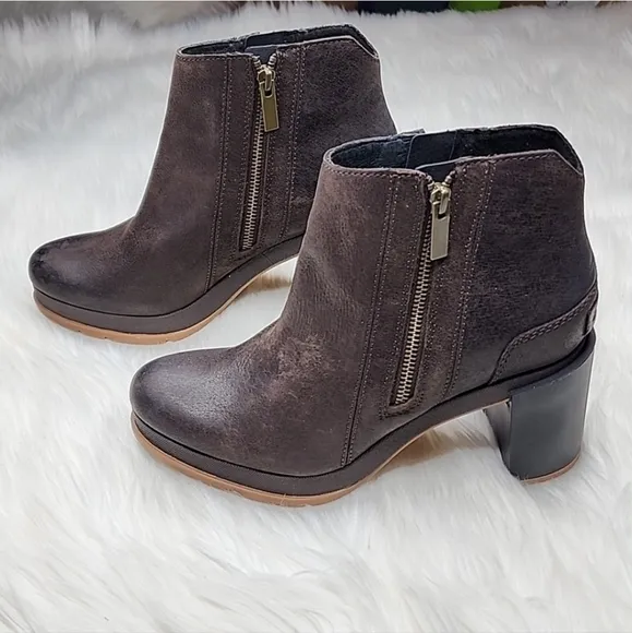 SOREL Blake Bootie Blackened Brown Double Side Zip Boots