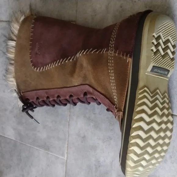SOREL BOOTS WATERPROOF