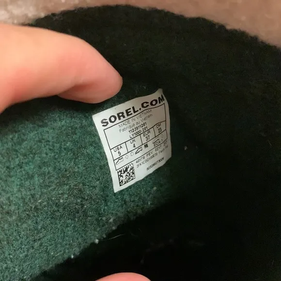 Sorel Caribou Winter Boots - Women's Size 5/6