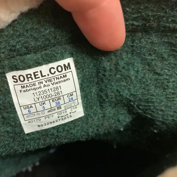 Sorel Caribou Winter Boots - Women's Size 5/6