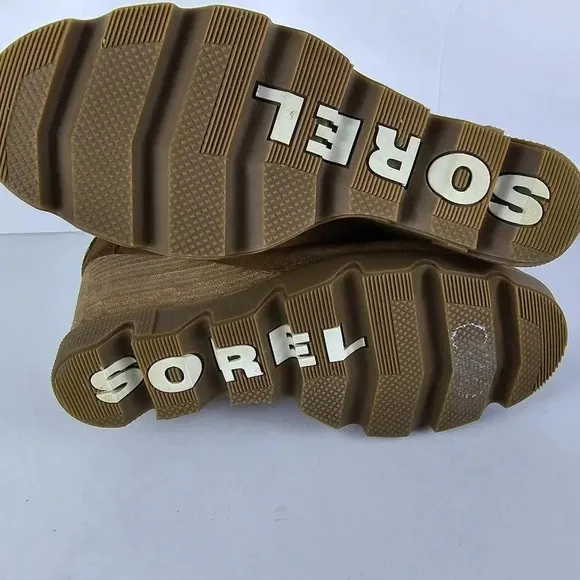 Sorel Chelsea Women's Tan Wedge Suede Bootie with Stacked Heel Size 7 1/2