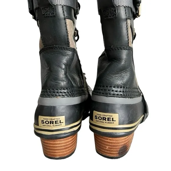 Sorel Conquest Carly Boots Size 8