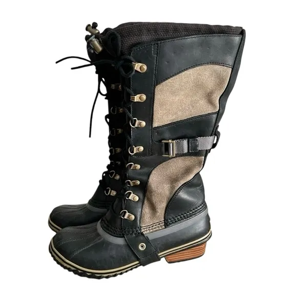 Sorel Conquest Carly Boots Size 8