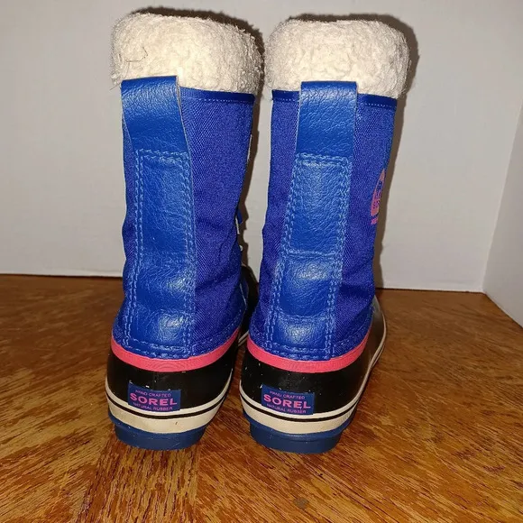 SOREL CUMBERLAND WATERPROOF WOMENS BOOTS SIZE 3 #40027. Gently used in good cond