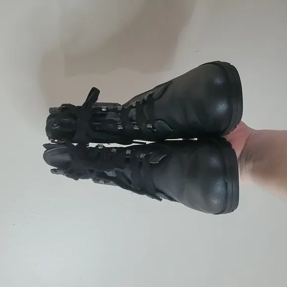 Sorel Emelie Conquest Girls Black Leather Waterproof Boots Size 5 Snow Winter