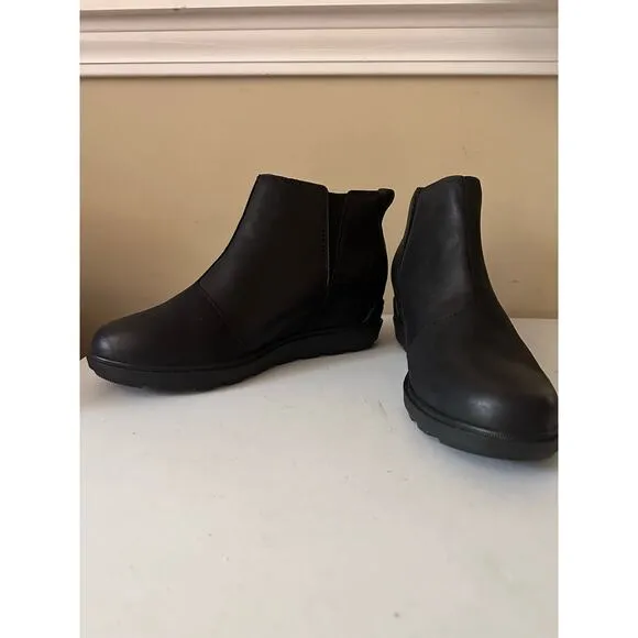 Sorel Evie Boots Pull On Zip Wedge Heel Waterproof Ankle Black Women Size 9.5