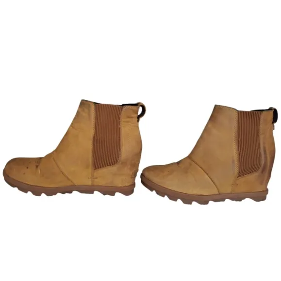 Sorel Evie II Chelsea Waterproof Tan Leather Boots Women's Size 9.5.