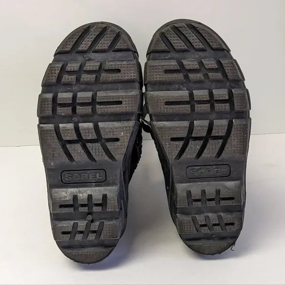 Sorel Flurry Insulated Winter Boots, Black, Big Kids 4 M