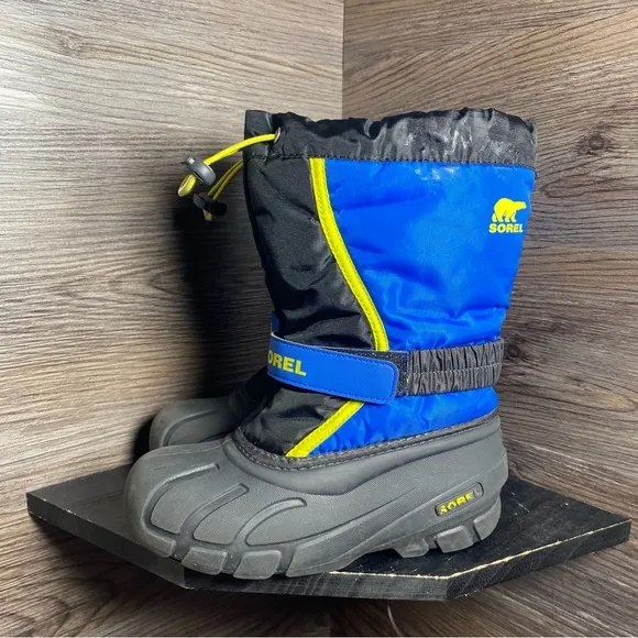 Sorel flurry waterproof insulated snow boots blue black