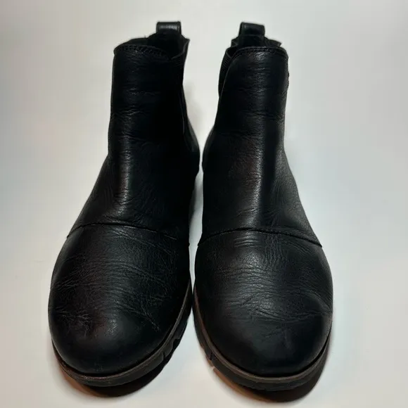 Sorel Harlow Chelsea Ankle Boots Women's 9 Black Leather Comfort Waterproof Lug