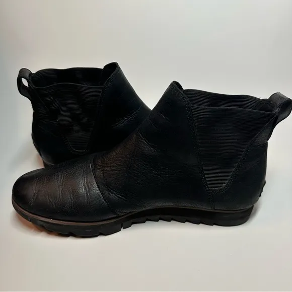 Sorel Harlow Chelsea Ankle Boots Women's 9 Black Leather Comfort Waterproof Lug