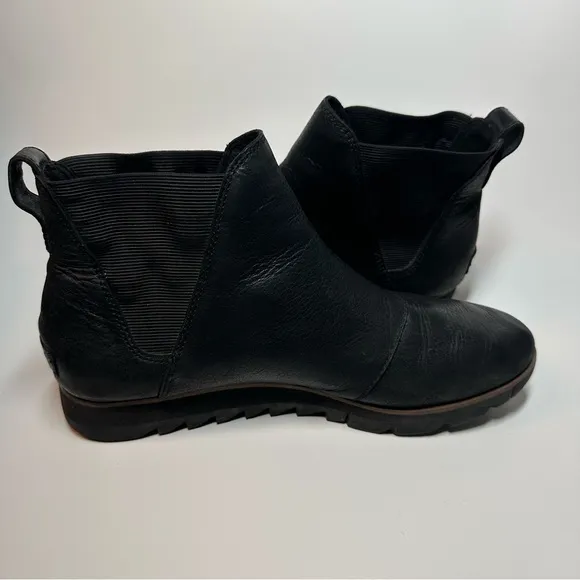 Sorel Harlow Chelsea Ankle Boots Women's 9 Black Leather Comfort Waterproof Lug