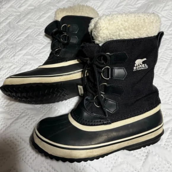 Sorel Insulated Winter Snow Boots Faux Fur Liners Footwear Woman Lady Si…