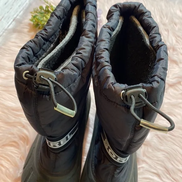 Sorel Insulated Youth Cub Black Snow Boots sz 7