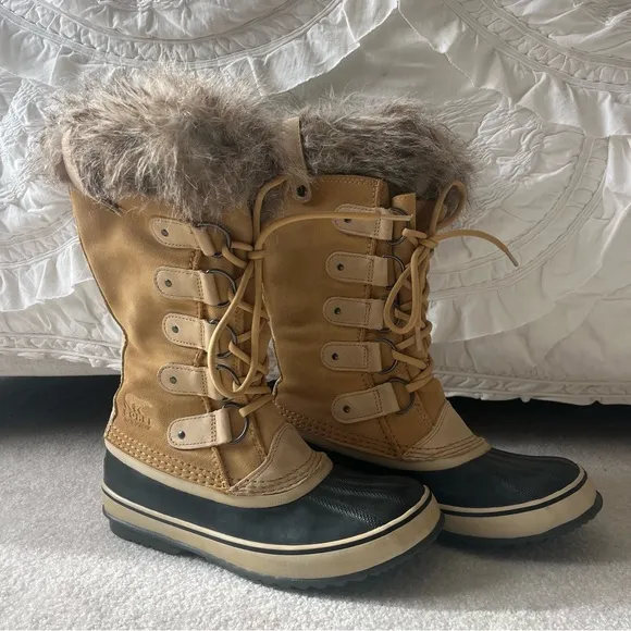 Sorel Joan of Arc Boots