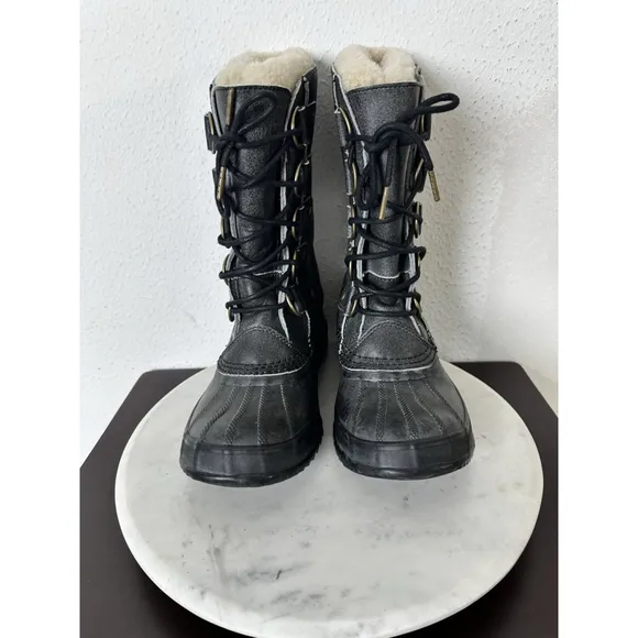 Sorel Joan of Arc insulated waterproof winter boots Size 8 Women Black Sheep Fur