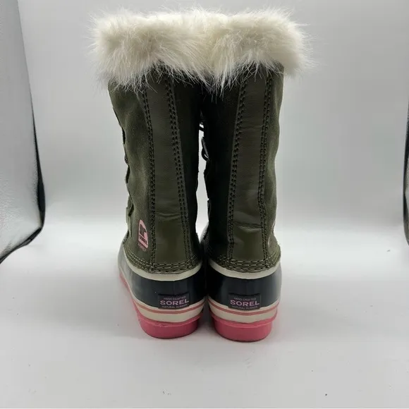 Sorel Joan of Arc Waterproof Winter Snow Boots with Lining and Fur Detail